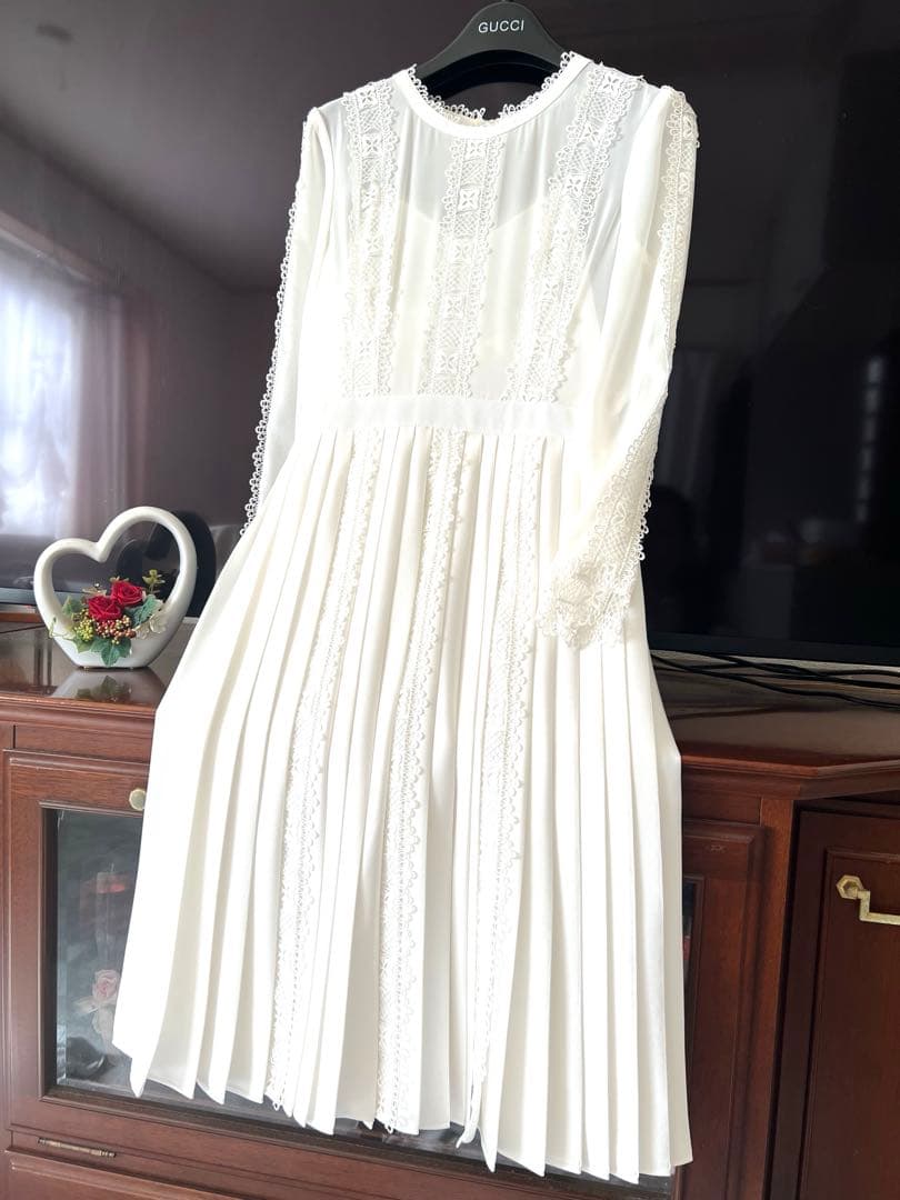 テッドベイカー　高級レース　シフォン　プリーツワンピース