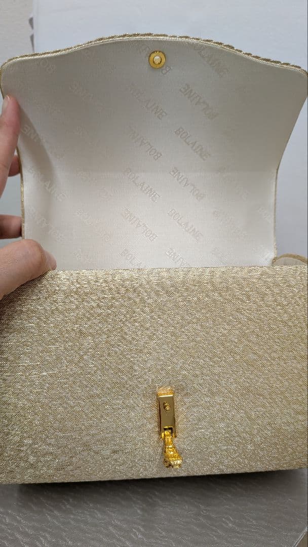 美装 刺繍入りゴールド和装用バッグ