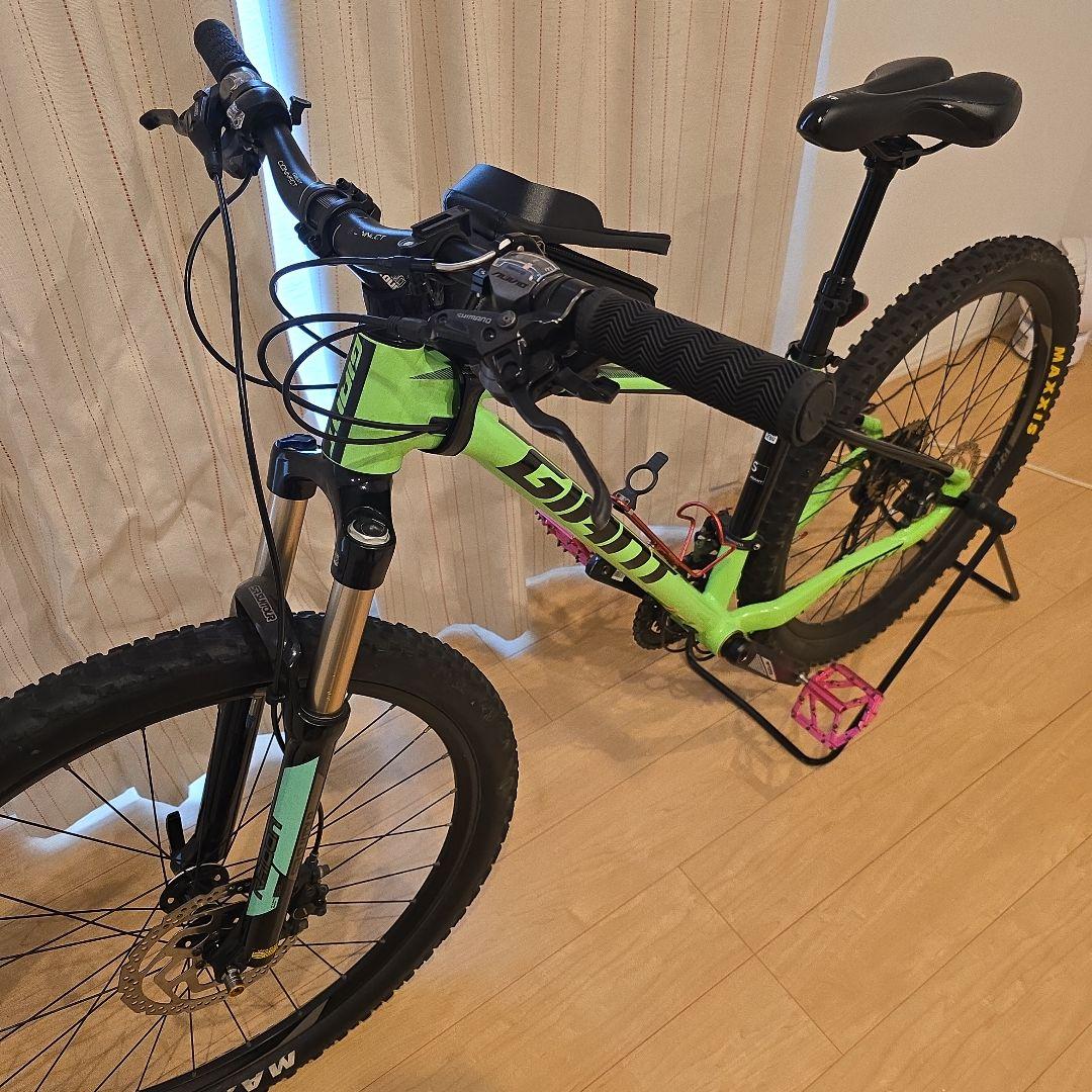 Giant マウンテンバイク fathom2 sサイズ