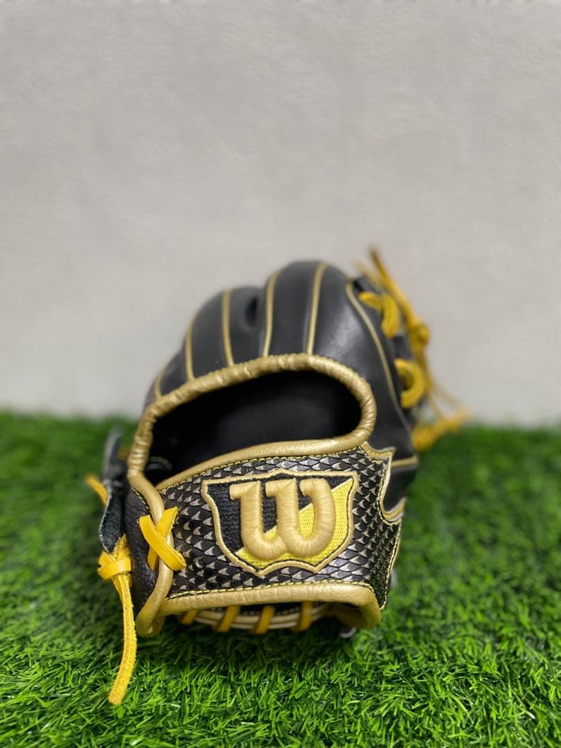 ウィルソン ワナビーヒーロー 内野手 グローブ 小指2本入れ コユニ