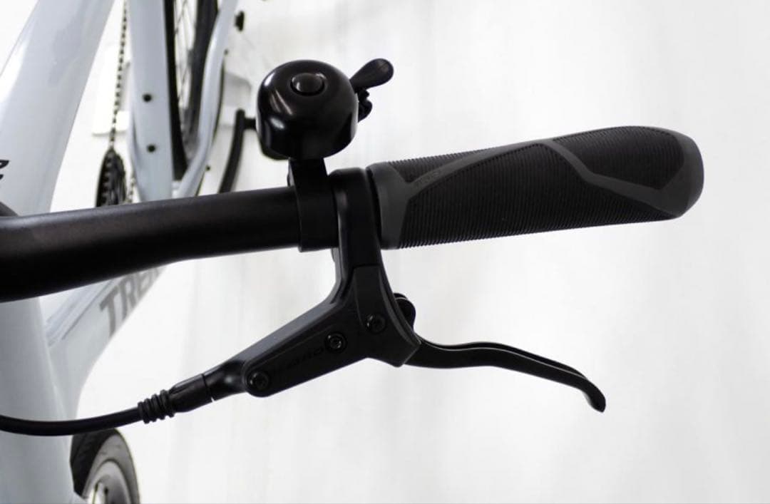 【新車】TREK FX 2 Gen 4「Plasma Grey Pearl」