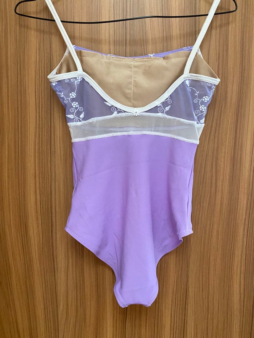 デラロミラノレオタード