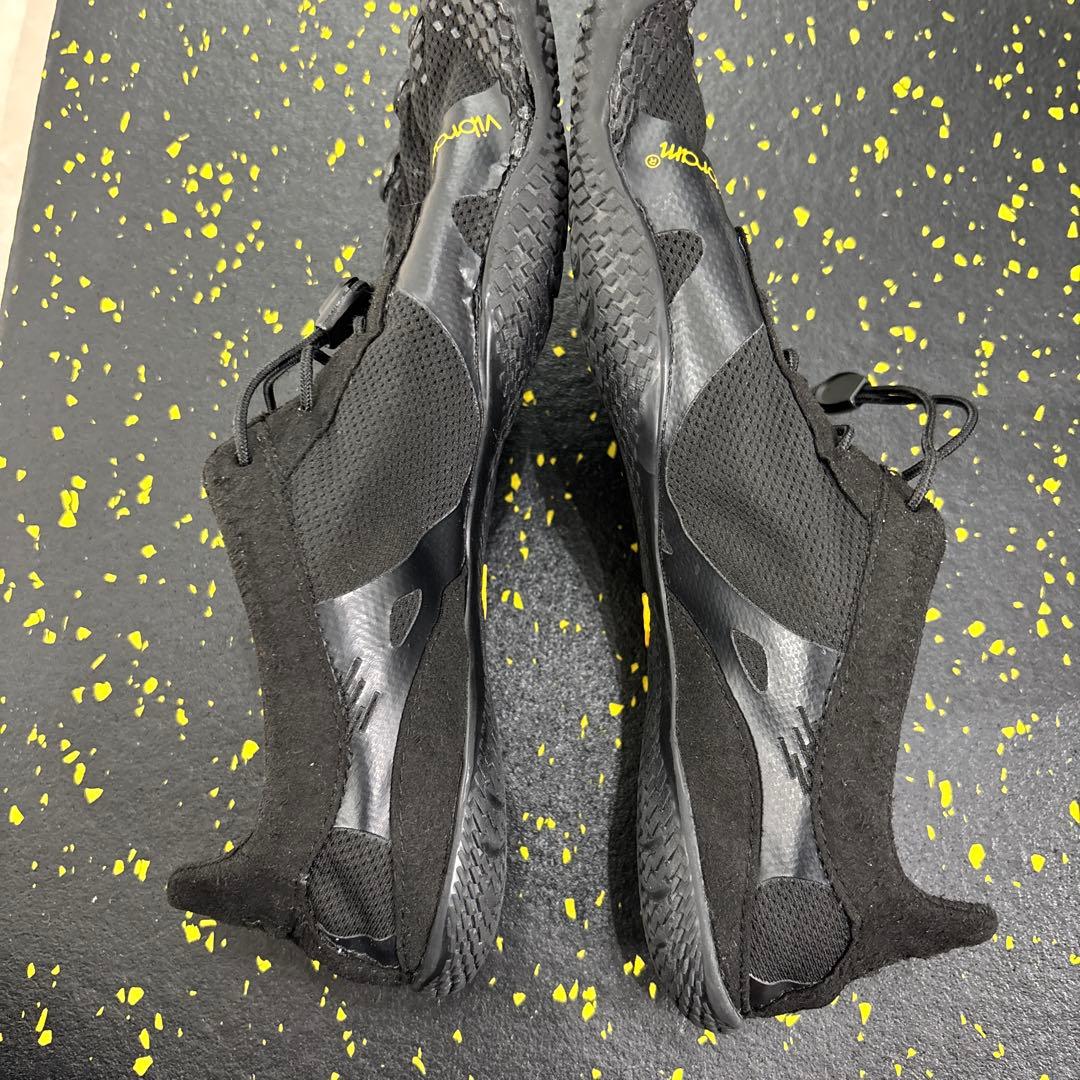 ☆最終価格☆ ビブラムVibram FiveFingers ブラック 41サイズ