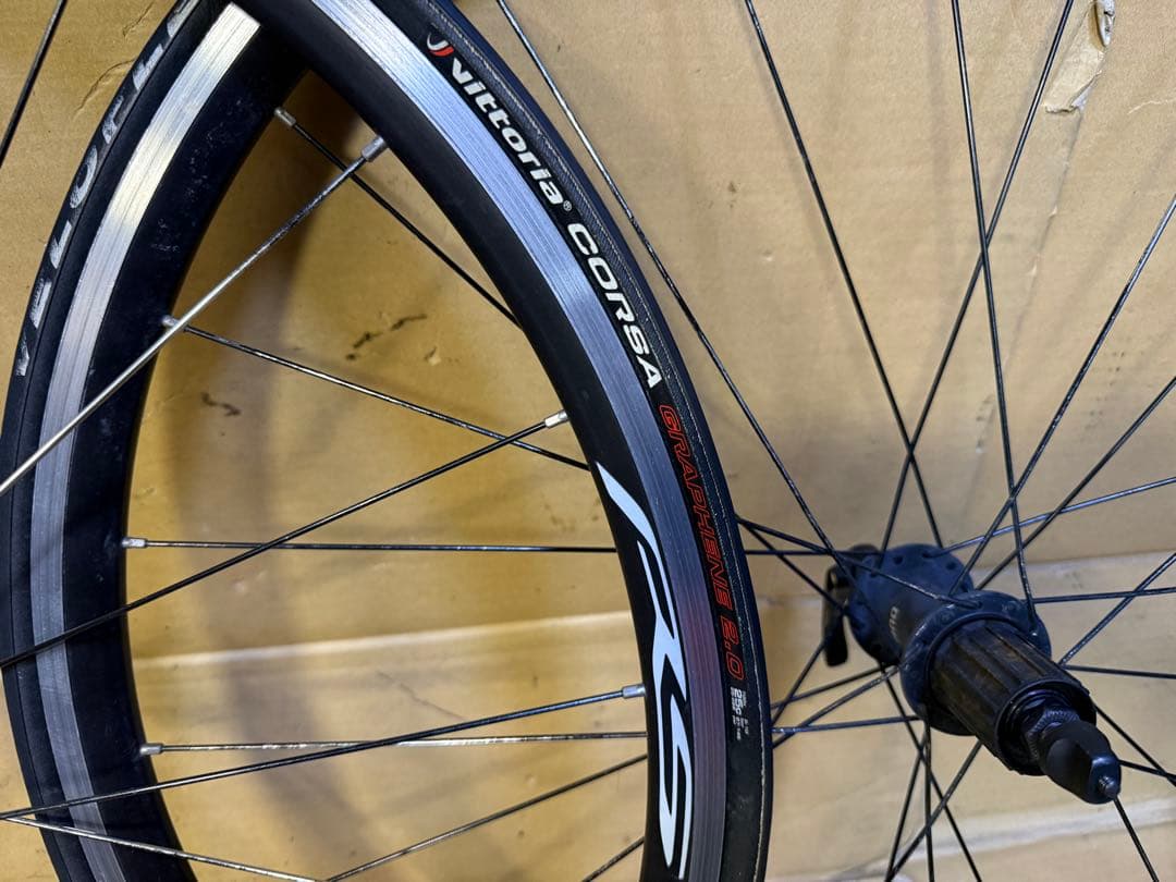 シマノ　WH-RS100 クリンチャー　前後セット