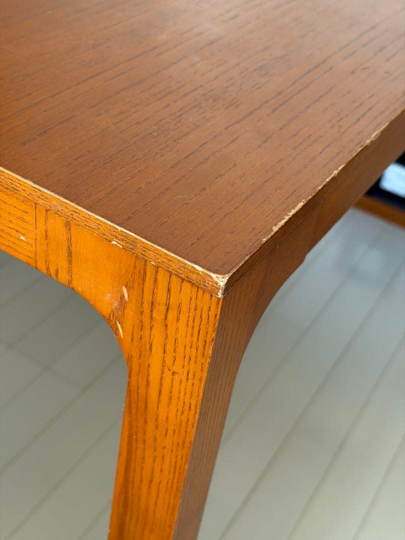 MALUH DINING - IDEE ダイニングテーブルアントン ブラウン