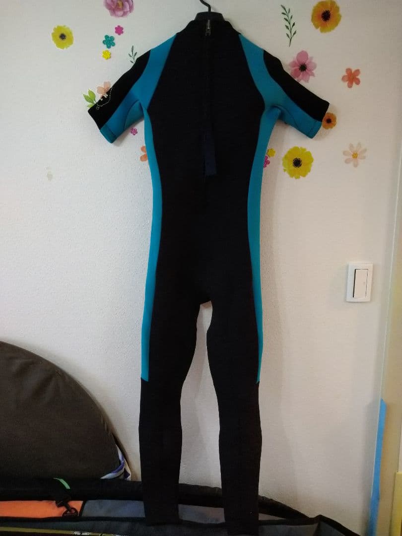 ヨ*ー様 シーガル　サーフパラダイス　ウエットスーツ
