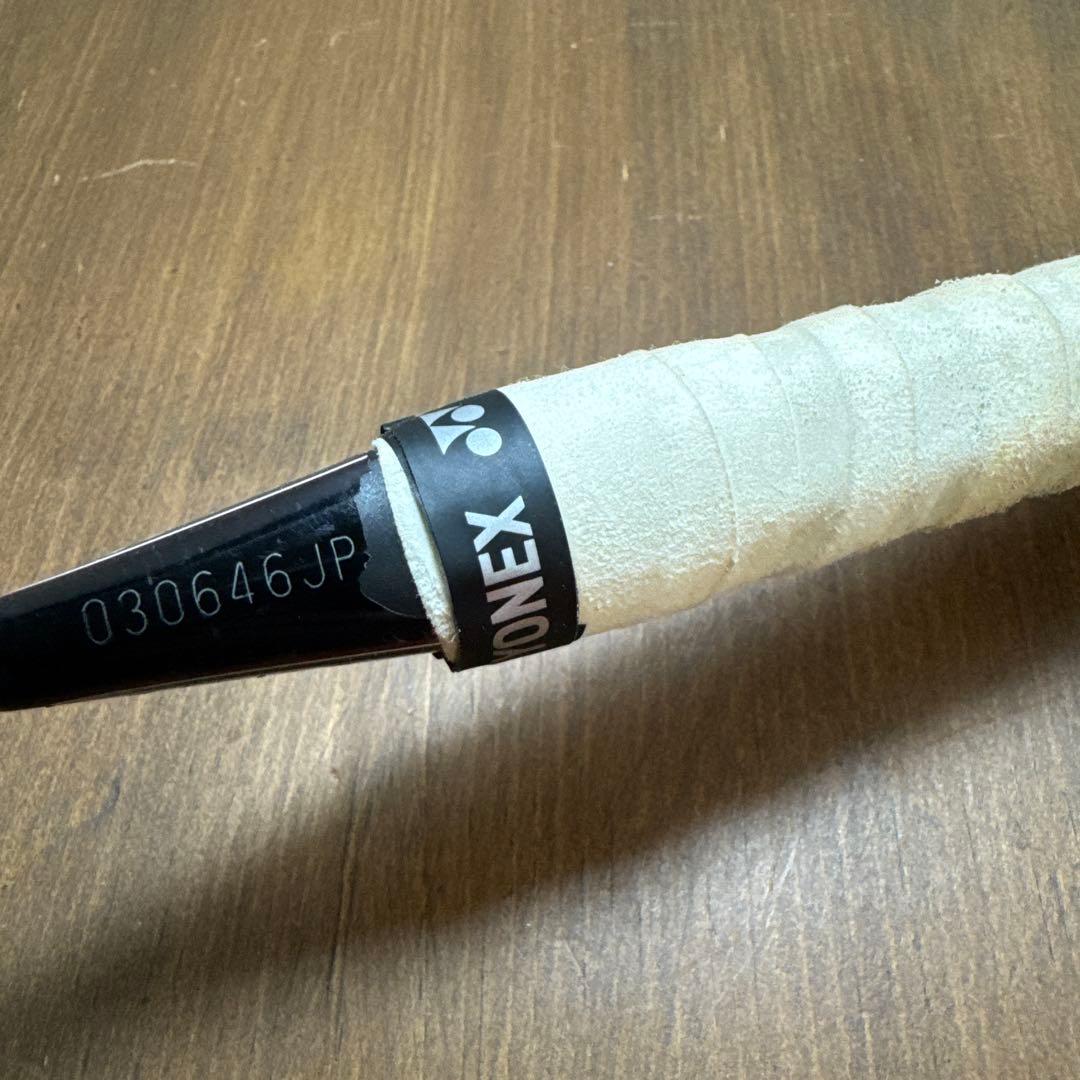 ラケット　ARMORTEC700　アーマーテック　YONEX　ヨネックス