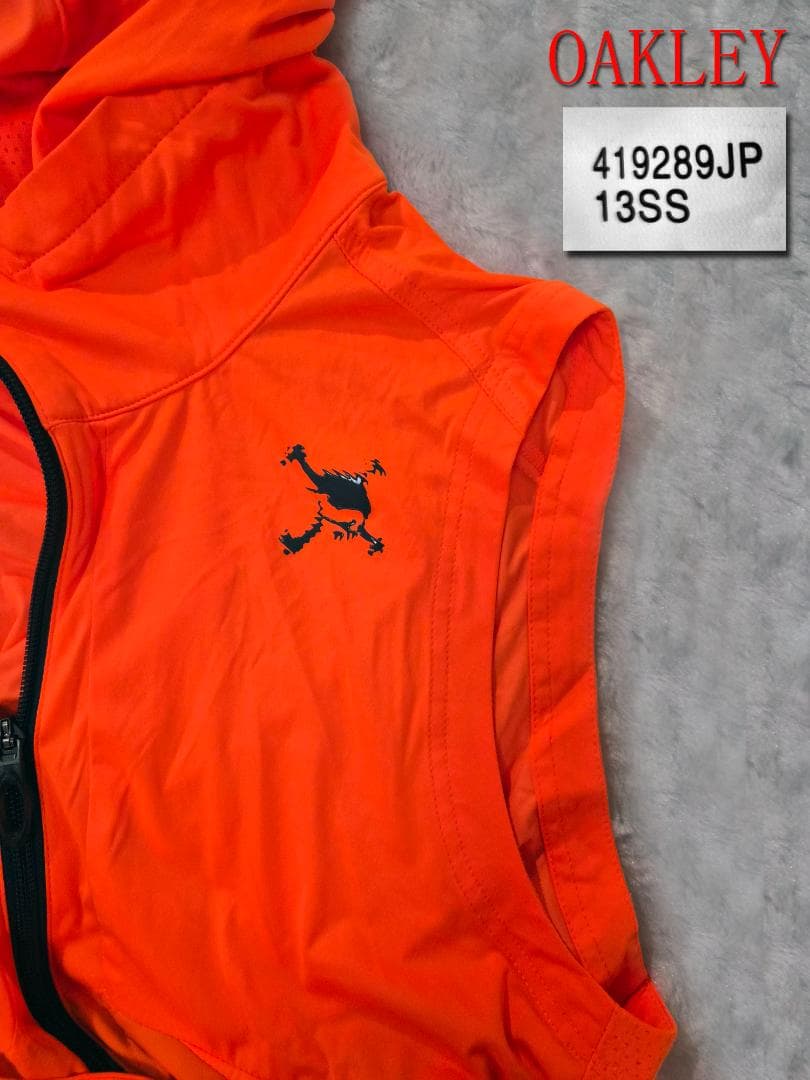 OAKLEY フード付きオレンジベスト Mサイズ