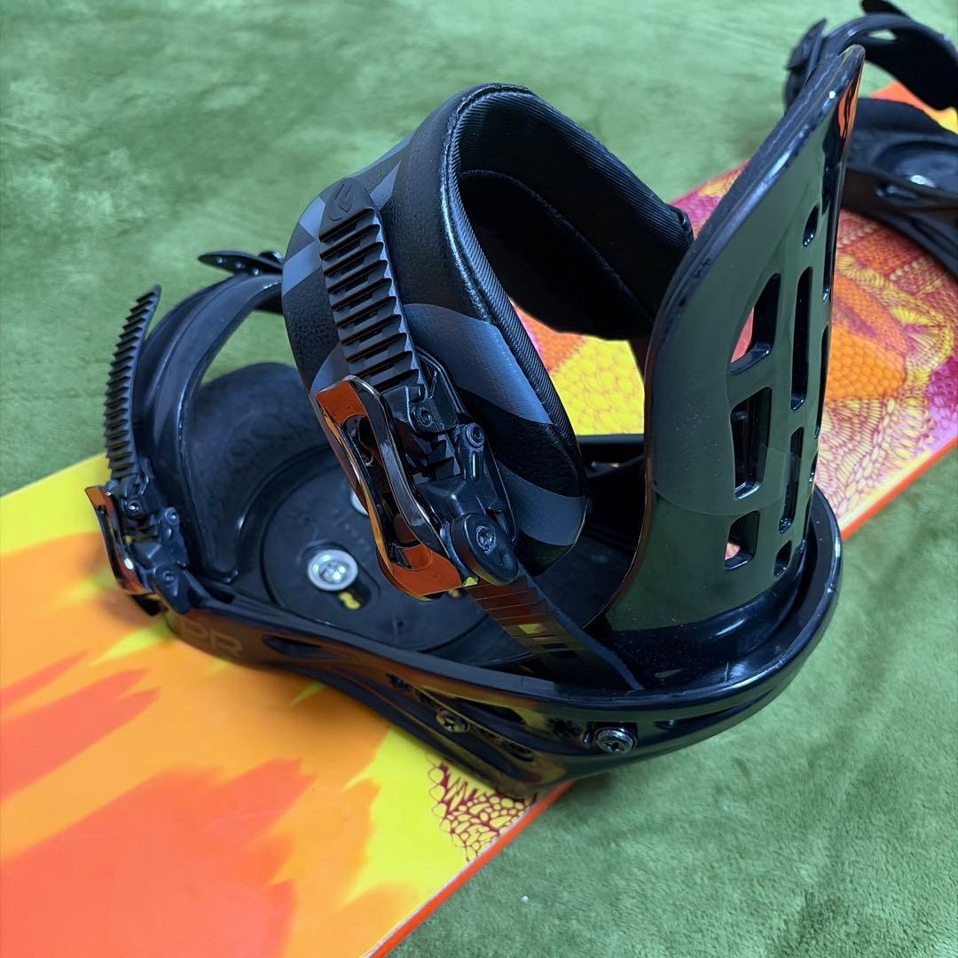 【美品】バートンBurton SOCIAL 142 flux PR スノーボード