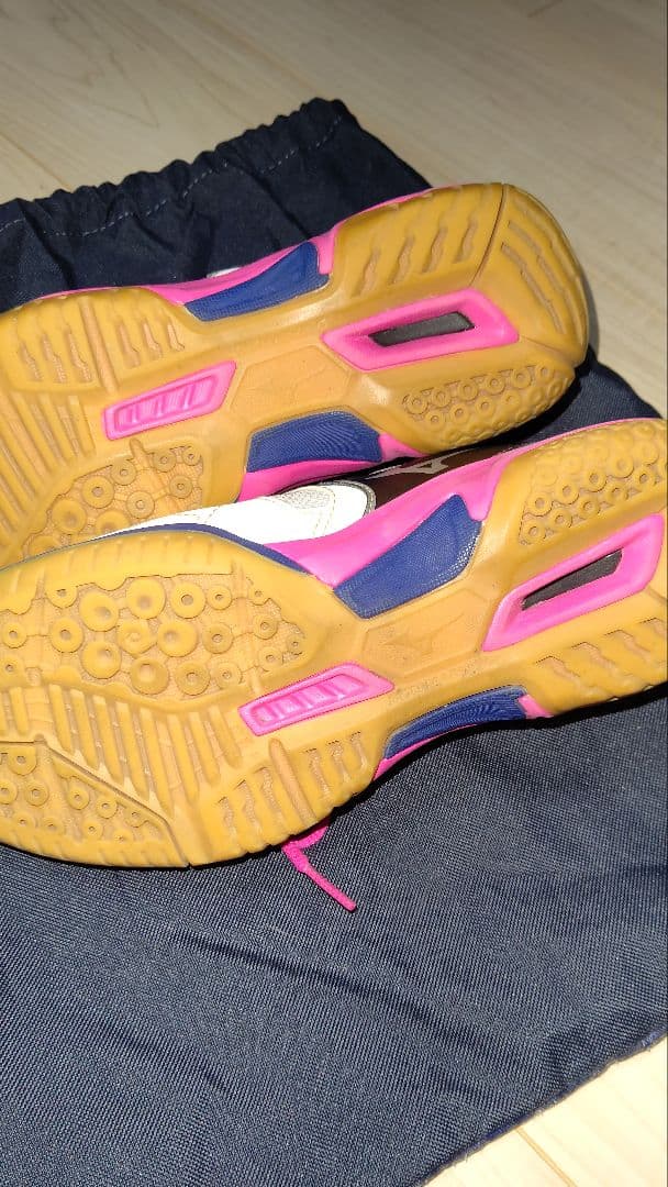 YONEXボルトリック30 バック シューズセット