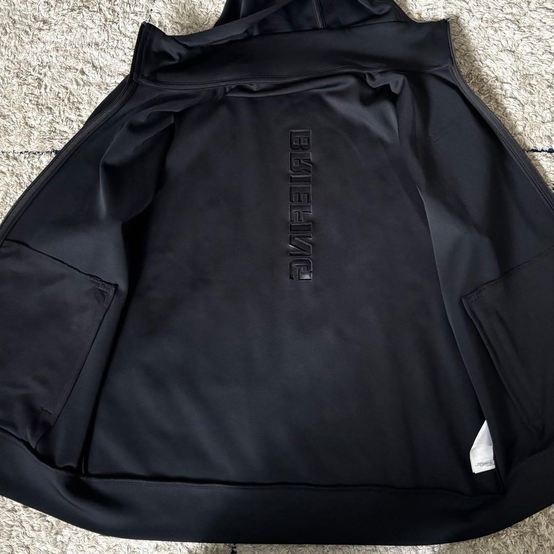 【極美品✨】ブリーフィング　3Dロゴ　XL パーカー　フード　ダブルジップ　黒