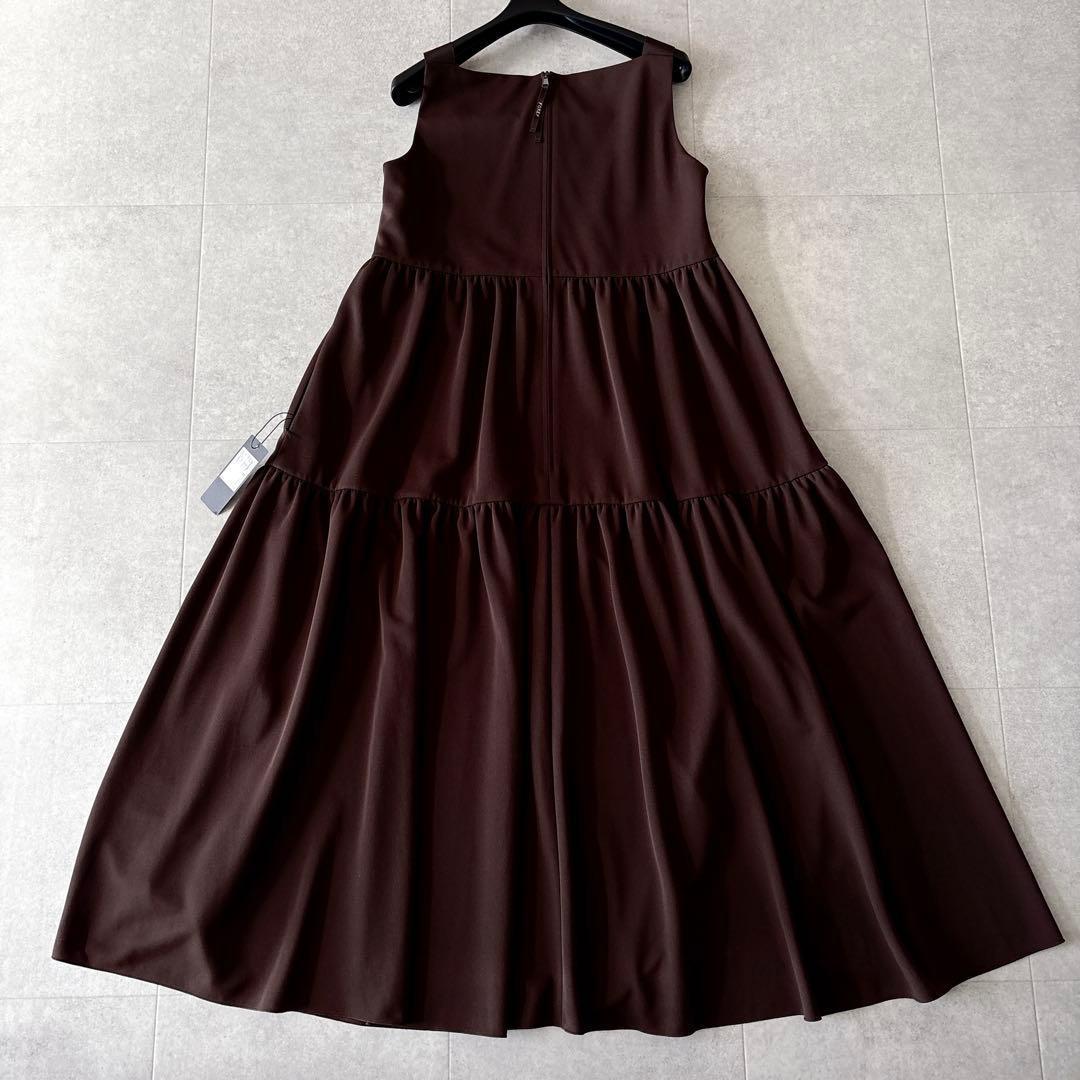 未使用タグ付✨️新品 フォクシー ティアード ノースリーブロングワンピース 38
