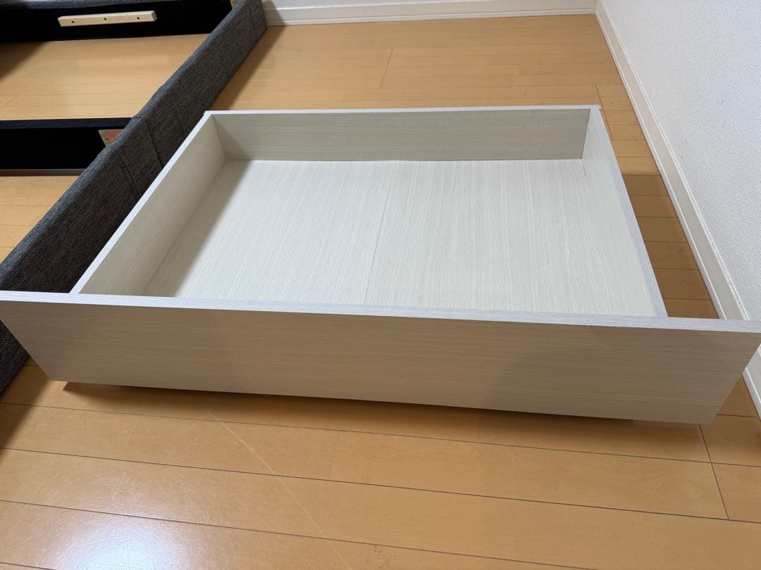 【売り切り希望】ニトリ ベッドフレーム（ルカ5）引き出し×2