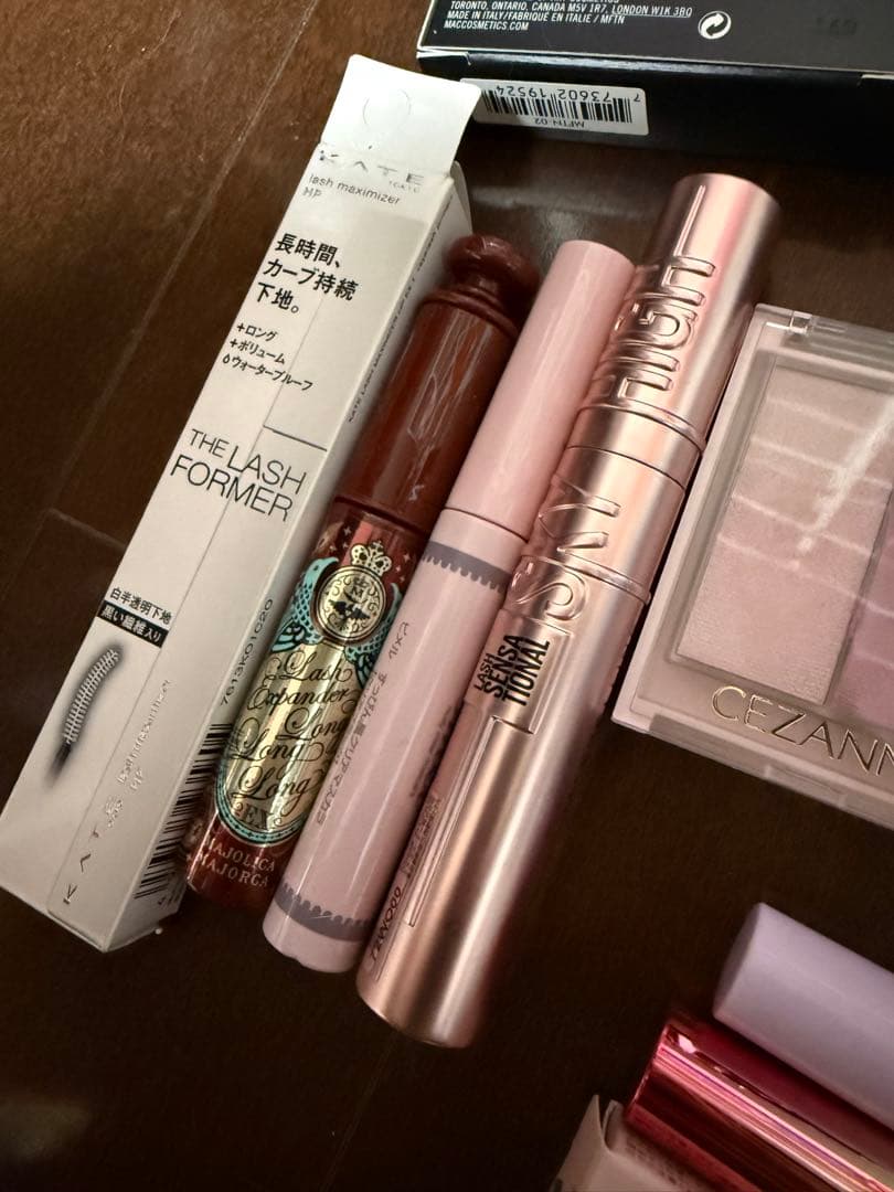 c*a様 MAC セザンヌ ウォンジョンヨ マジョリカ KATE 他 コスメまと