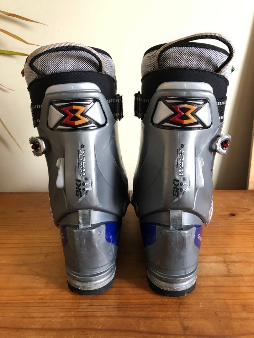 ガルモント シナジー　テレマークブーツ　25.5センチ 75mm規格