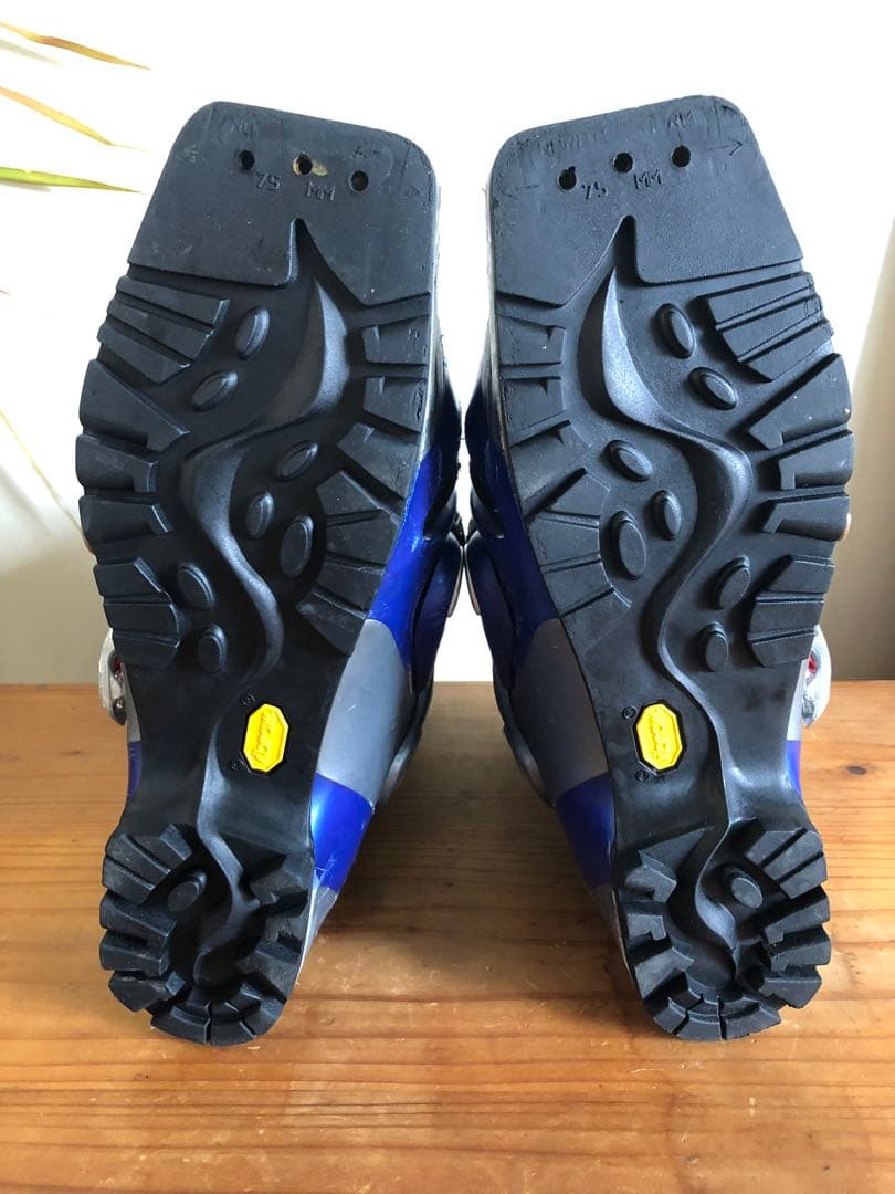 ガルモント シナジー　テレマークブーツ　25.5センチ 75mm規格