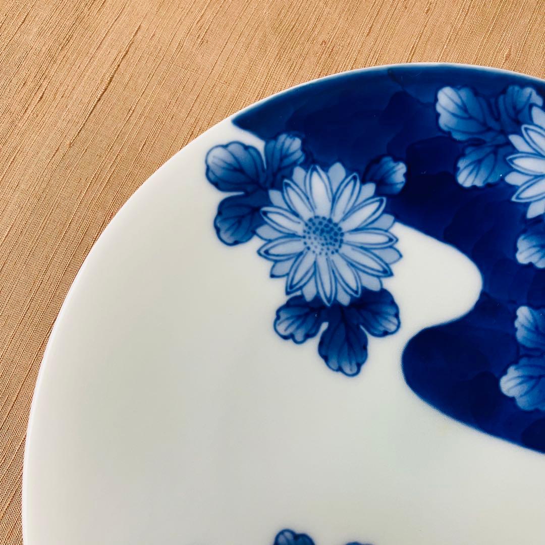 深川製磁　染付　菊模様6寸皿　有田焼　手書き　ハンドペイント