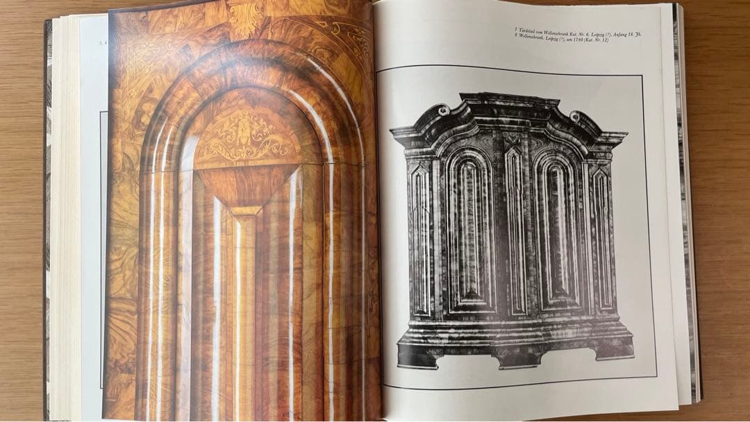 アート・デザイン・音楽 DRESNER MOBEL des 18.Jahrhunderts