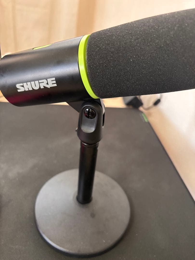 ヘッドホン SHURE MV6 USB Gaming Microphone