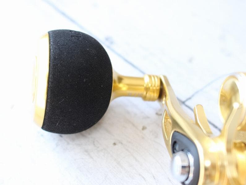 シマノ 14 オシアコンクエスト 200HG カスタムハンドル付き