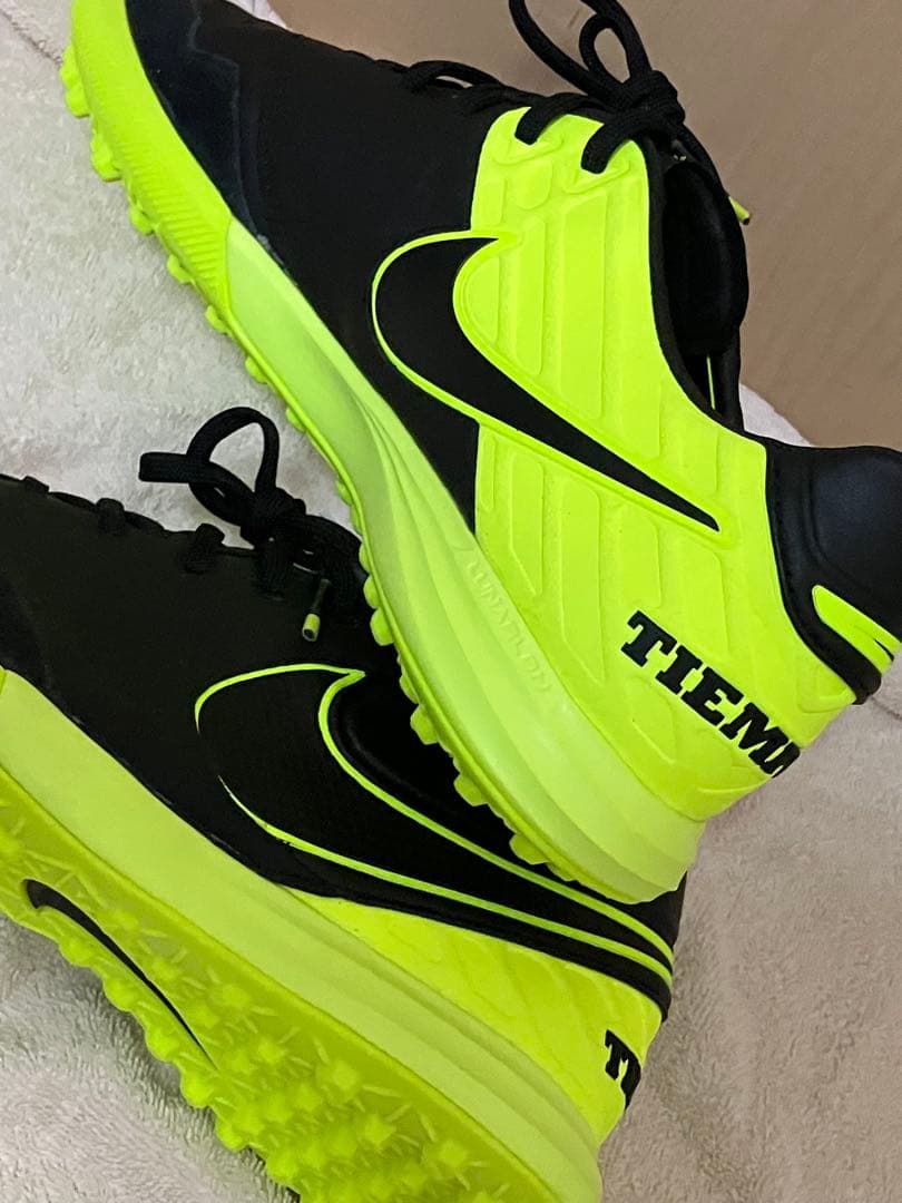 ☆こーすけ☆ NIKE TIEMPOX フットサルシューズ ブラック