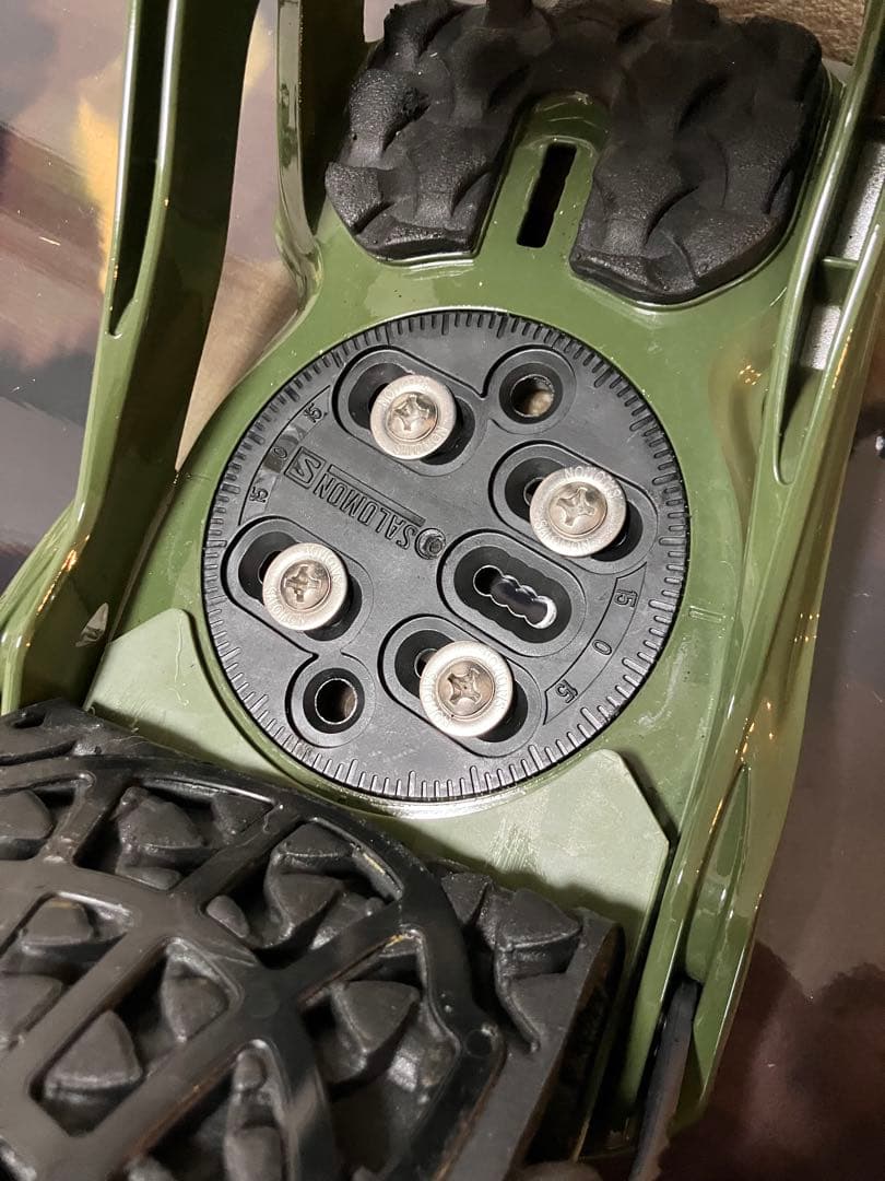 【土日価格】SALOMON RHYTHM サロモン リズム　ビンディング　Ｍ