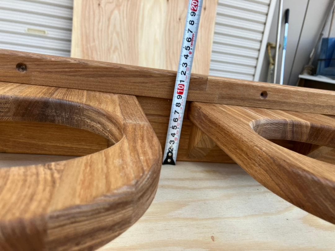 【バスケ】ボール、バッシュ置き 横置き　タモ材 クリア塗装