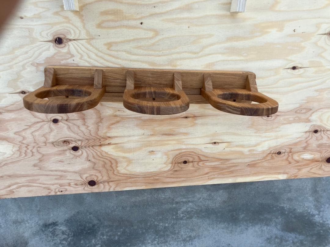 【バスケ】ボール、バッシュ置き 横置き　タモ材 クリア塗装