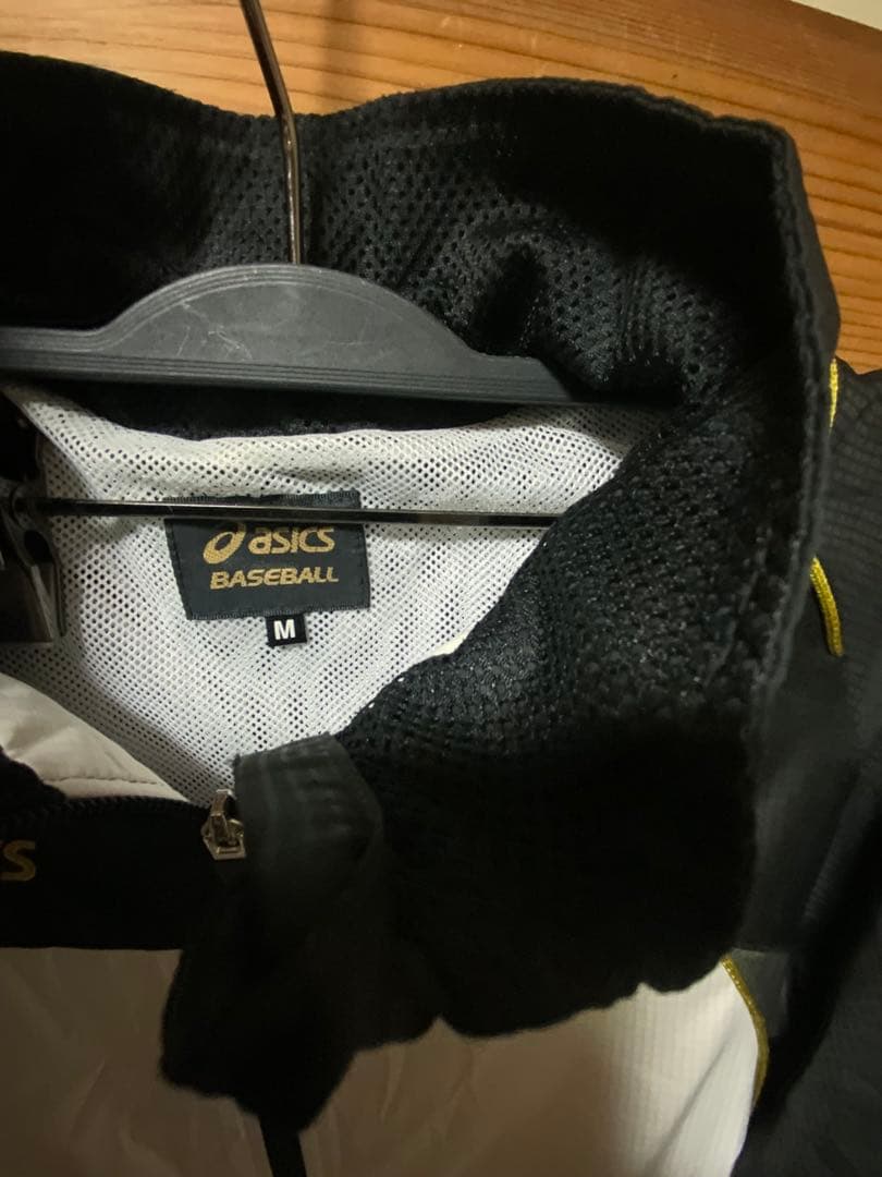 アシックス　　ウインドブレーカー　セットアップ❣️ 送料込み価格❣️