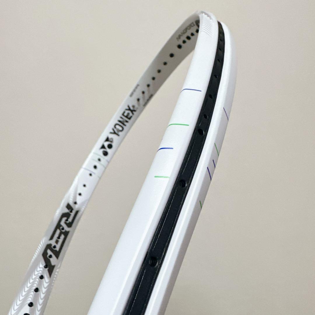 未使用級 ヨネックス ナノフォース 8V REV ホワイト UL1 ソフトテニス