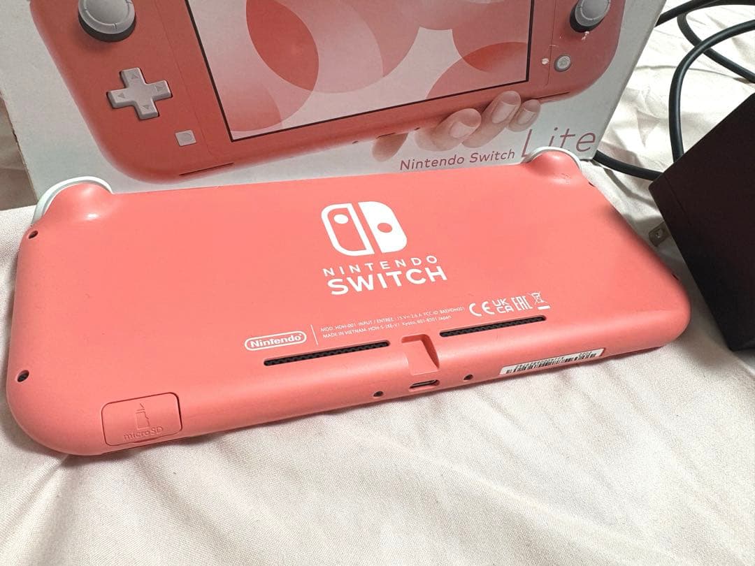 Nintendo Switch ピンク