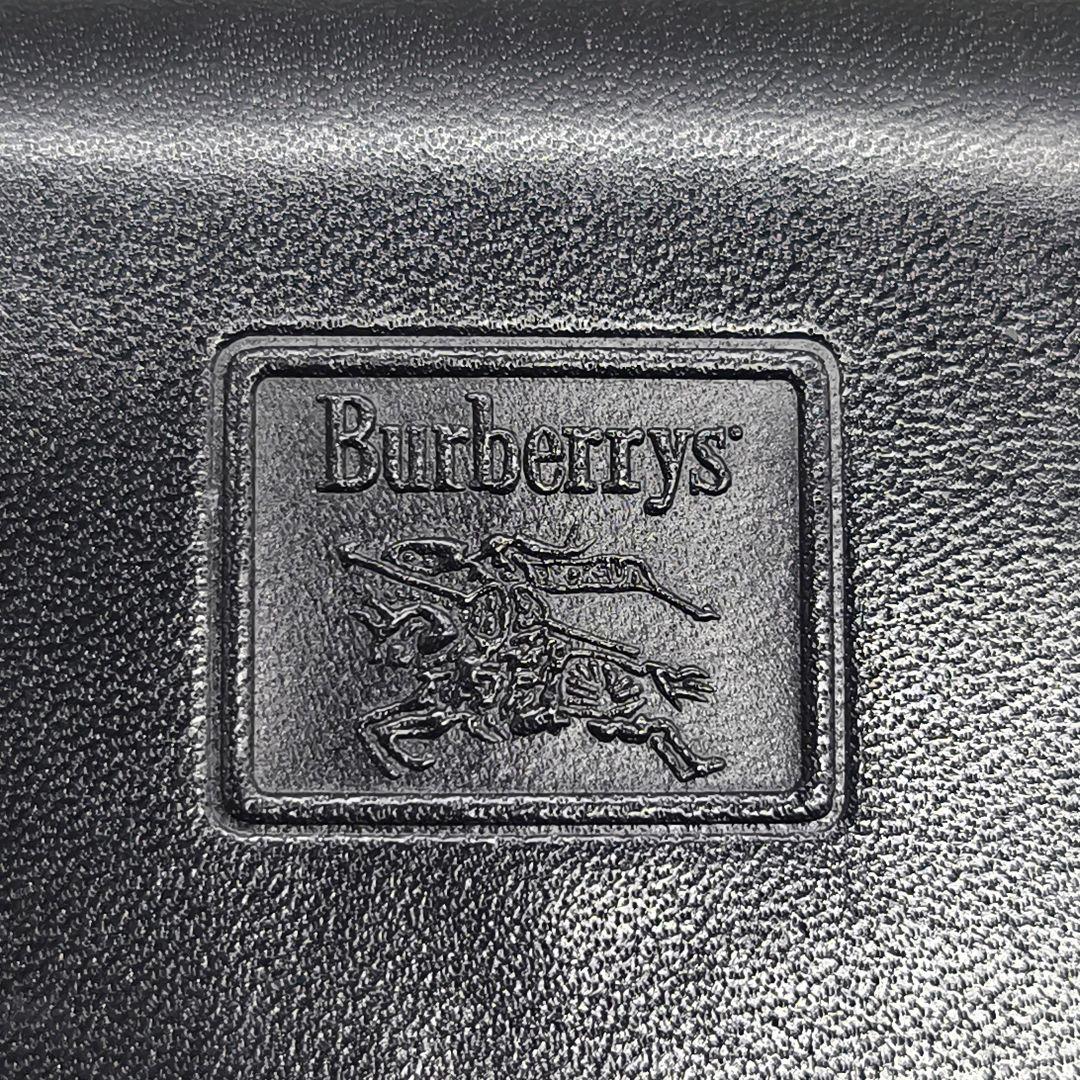 未使用級　BURBERRY　バーバリー　キーケース　4連　ノバチェック　箱付き