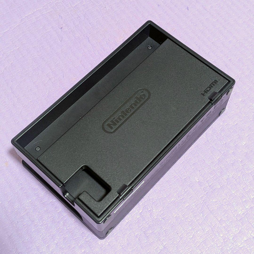 バッテリーなど新品　ニンテンドースイッチ 本体 32Gカードなどおまけ多数