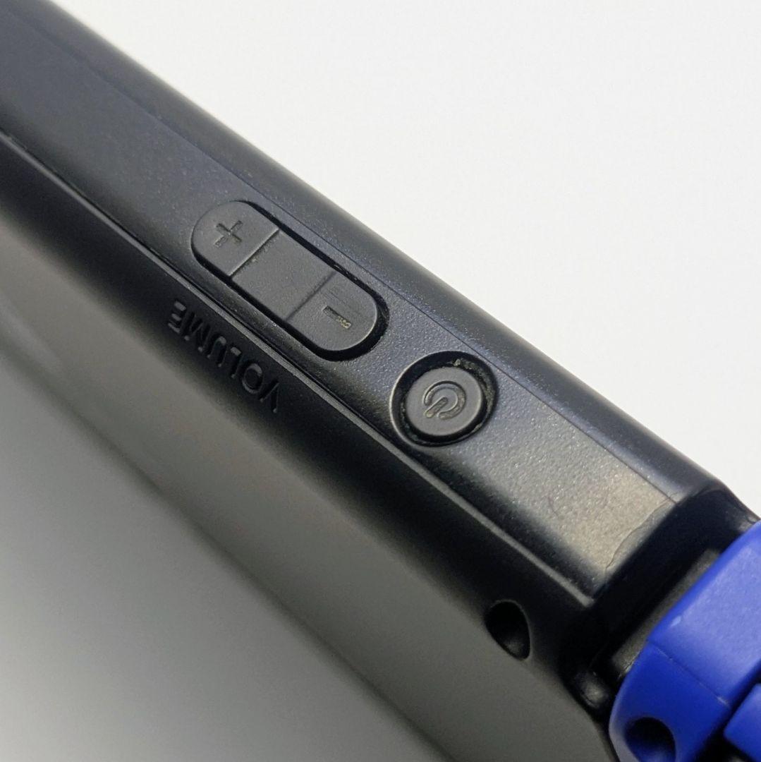 バッテリーなど新品　ニンテンドースイッチ 本体 32Gカードなどおまけ多数