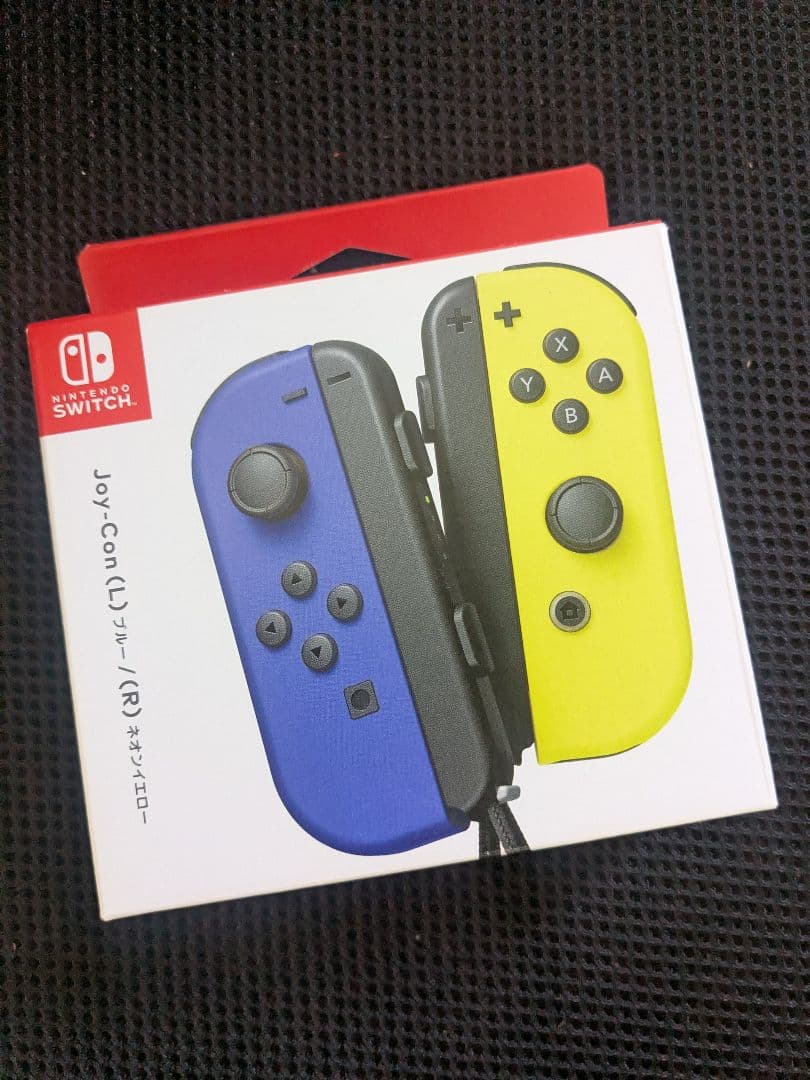 バッテリーなど新品　ニンテンドースイッチ 本体 32Gカードなどおまけ多数