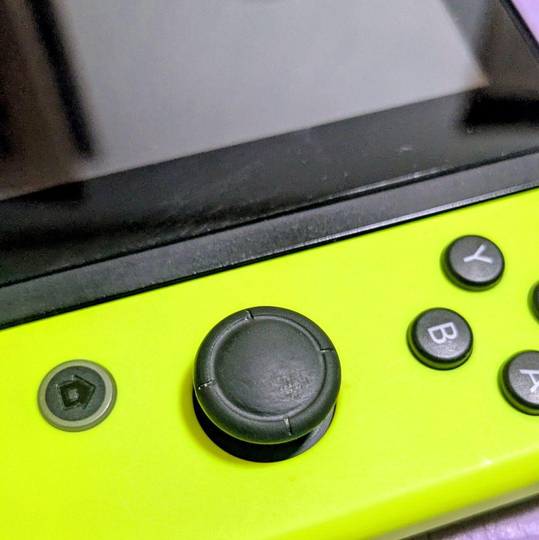 バッテリーなど新品　ニンテンドースイッチ 本体 32Gカードなどおまけ多数