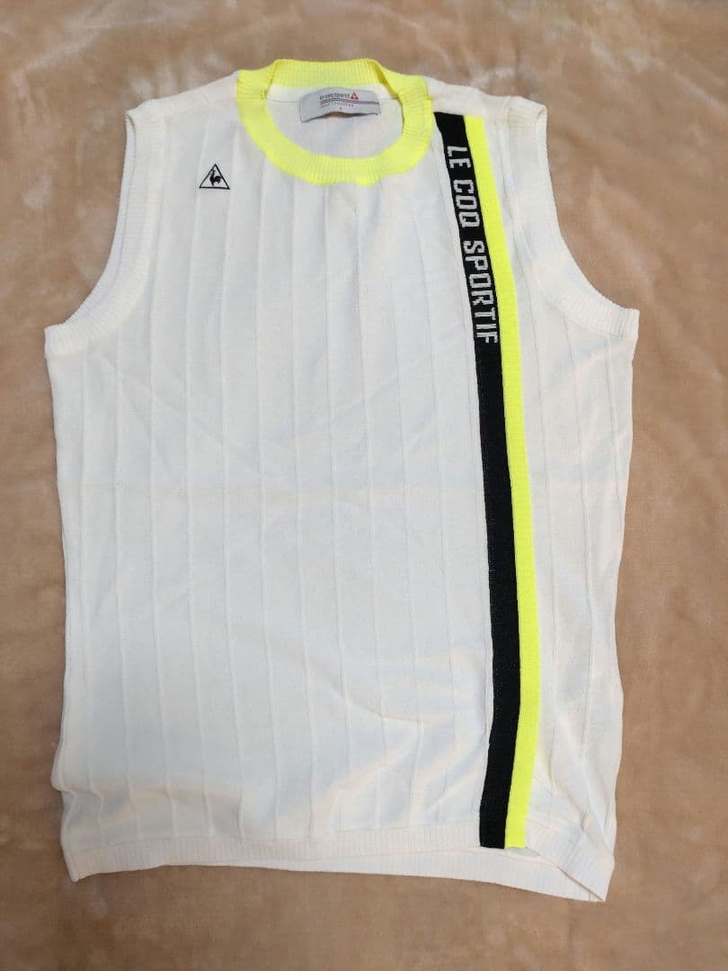 ルコック　韓国　ノースリーブニット　Mサイズ