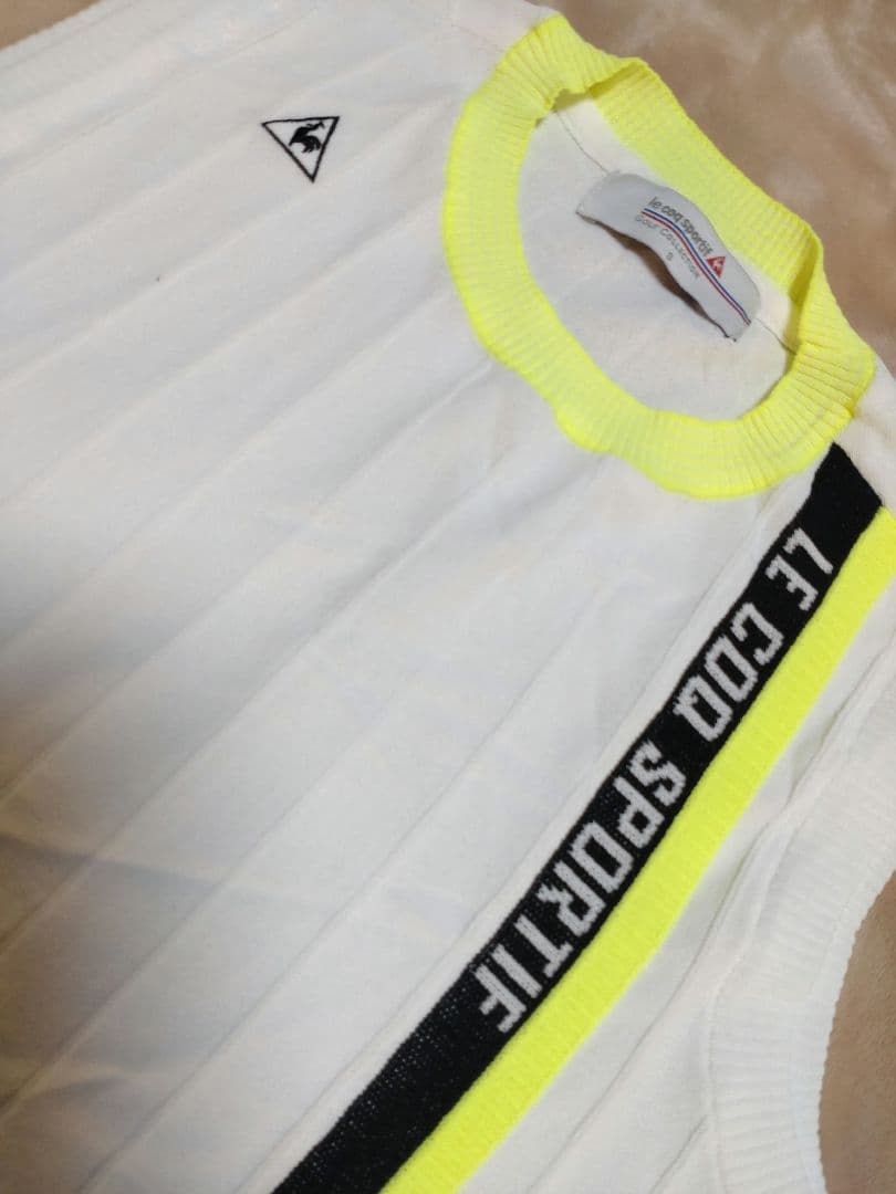 ルコック　韓国　ノースリーブニット　Mサイズ