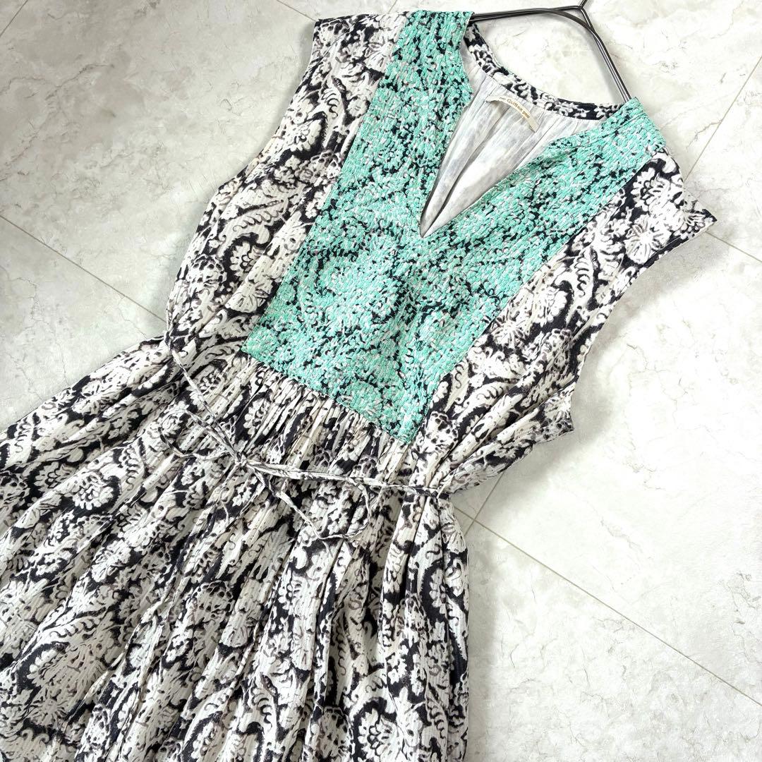 近年モデル✨ヌキテパ　エンブロイダリーノースリーブドレス　ロングワンピース