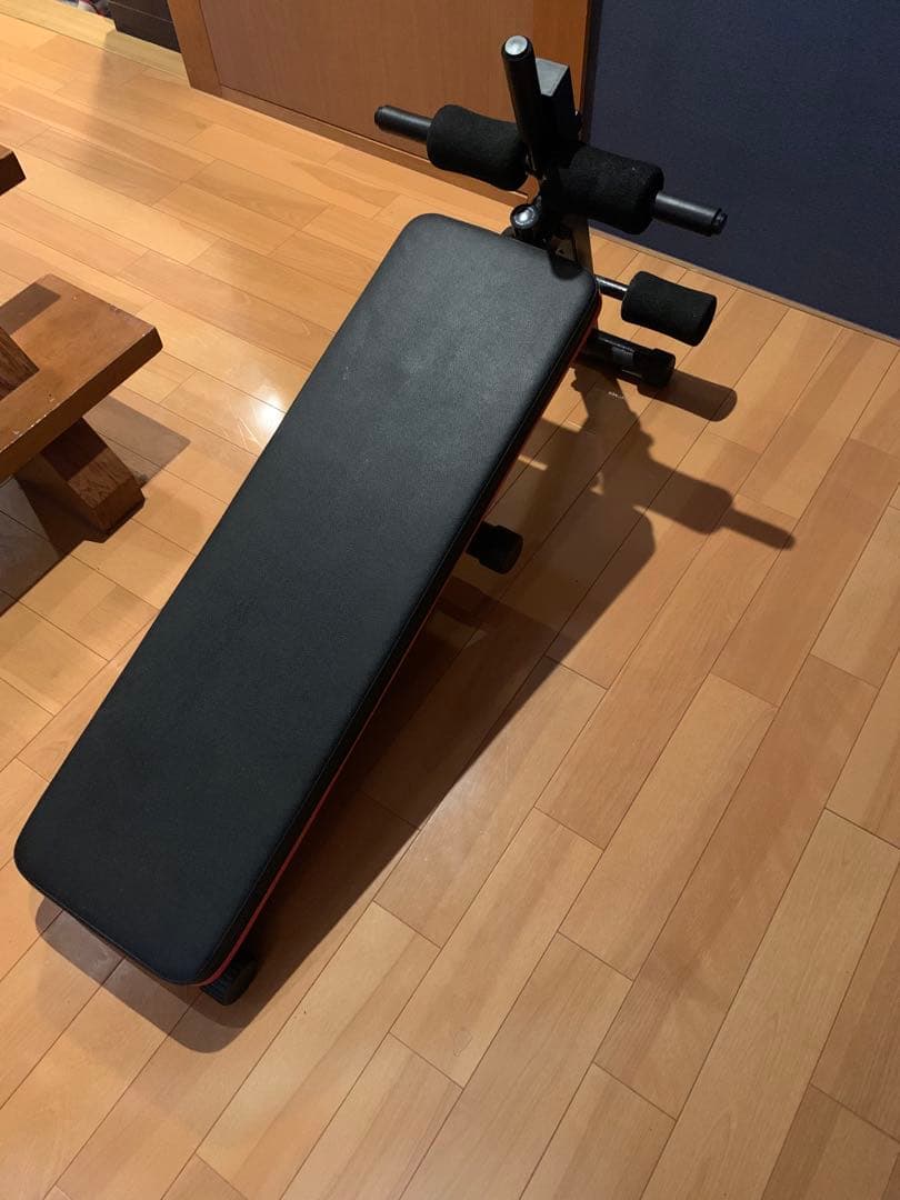 ウェイトプレートと調整可能なベンチセット