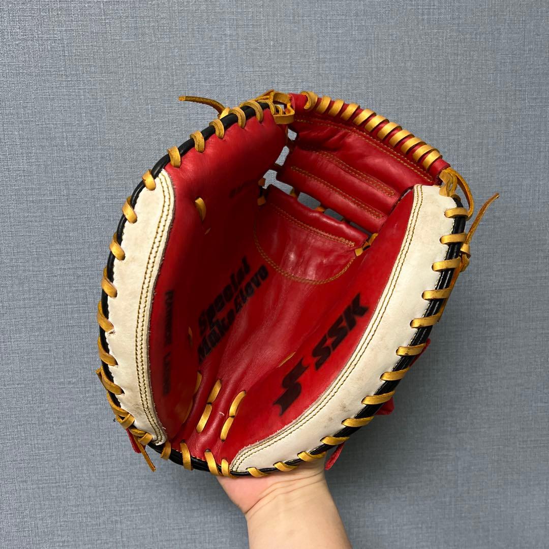 1355 SSK 型抜群 美品 即戦力 軟式 キャッチャーミット 左投げ