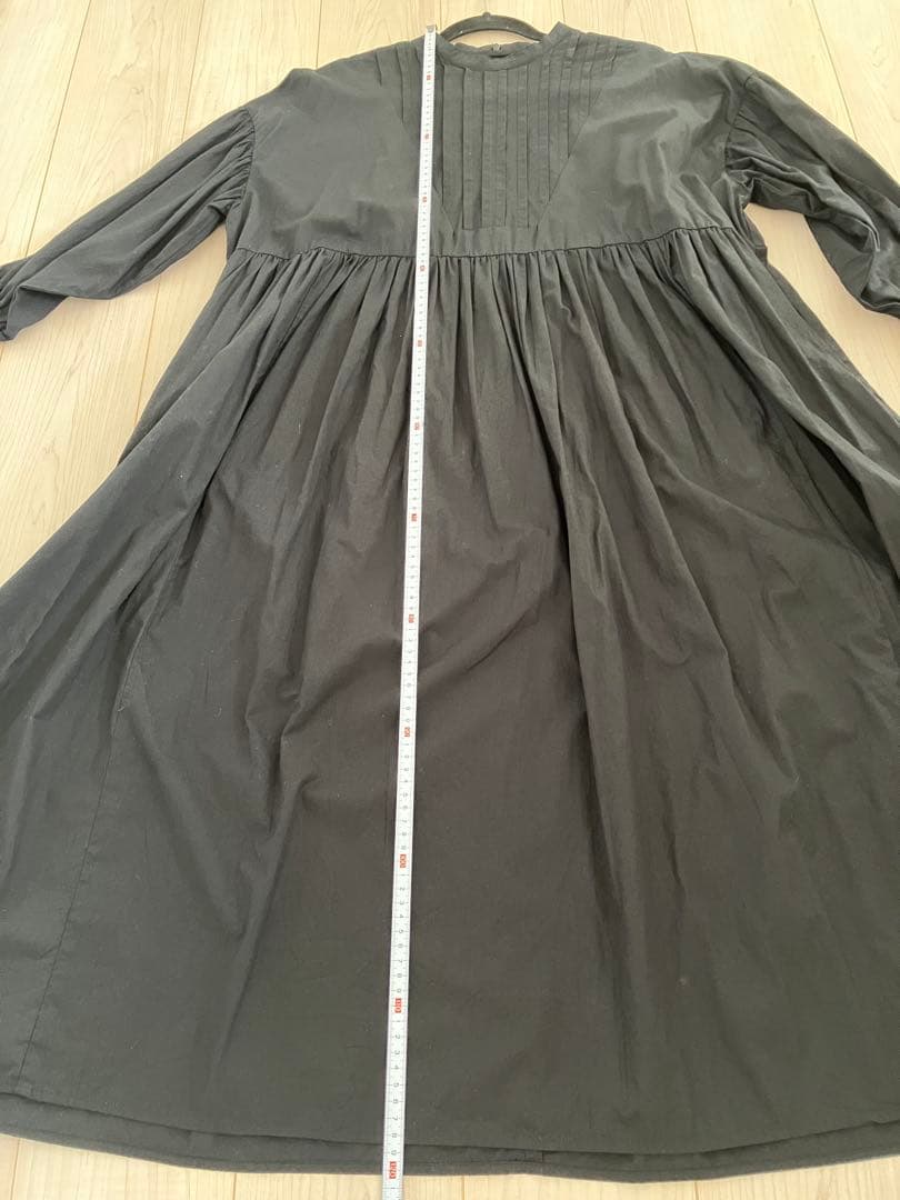 オオカミとフクロウ　フクロウとたゆたうのカモミール　長袖ロングワンピース