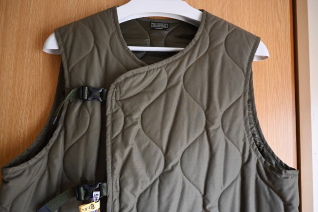 ROCKY MOUNTAIN FEATHERBED . キルティングベスト