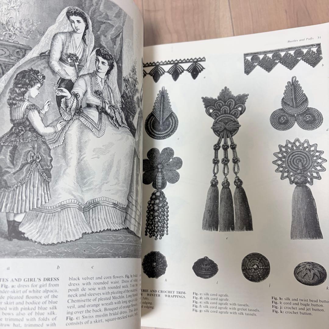 【洋書】VICTORIAN FASHIONS & 1867-1888