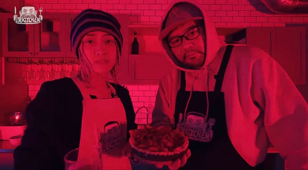 や*こ様 漢さん サイン入り 漢キッチン エプロン ブラック