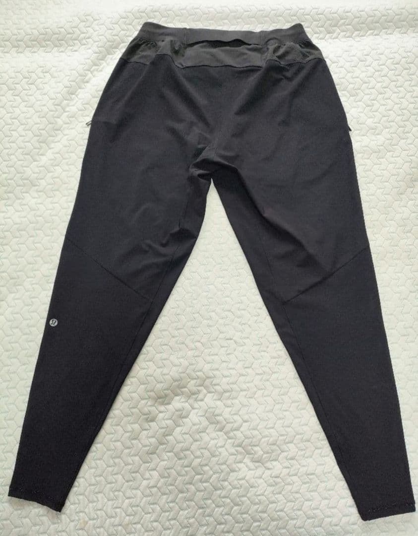 ルルレモン Hybrid Pantランニングlululemon パク・ソジュン