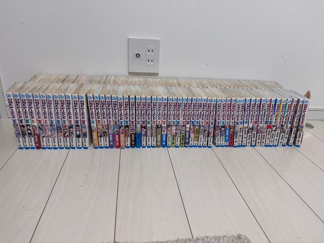 ワンピース　ほぼ全巻セット