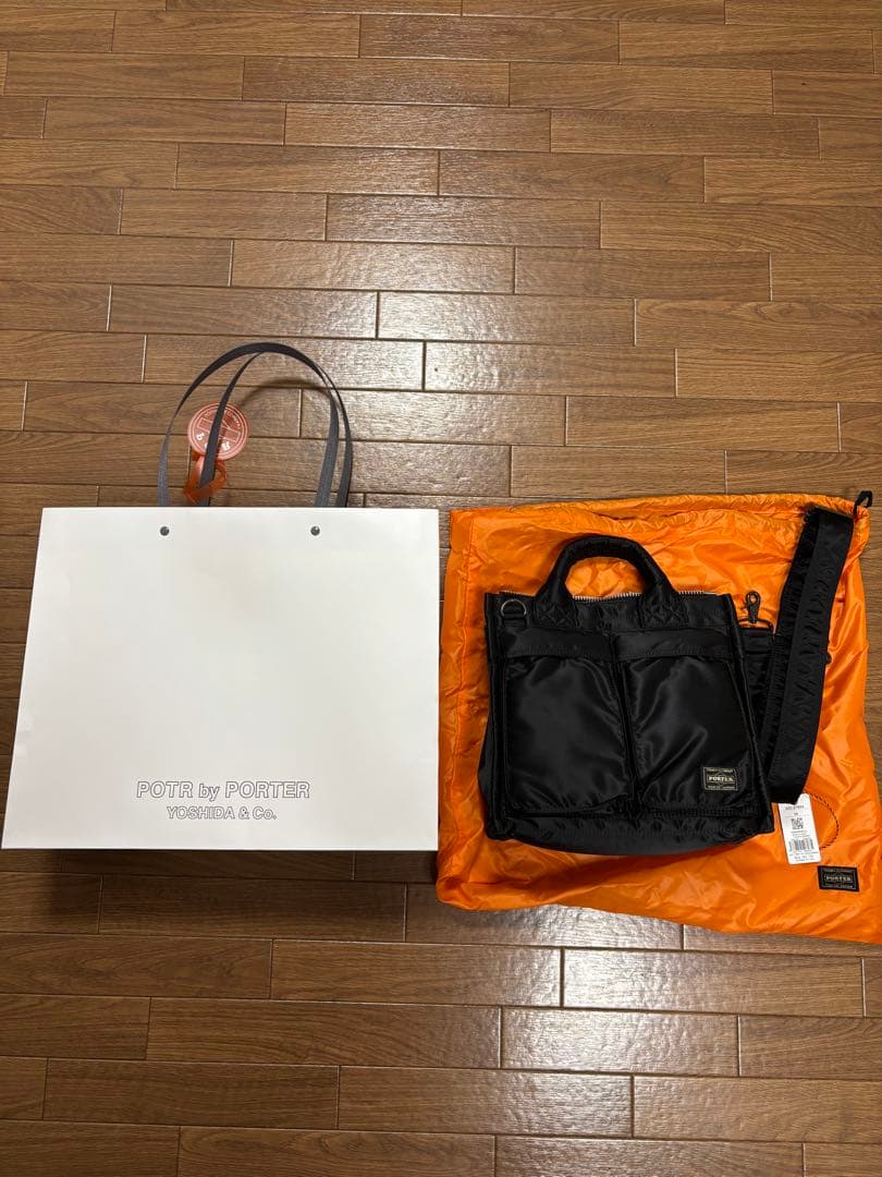 PORTER TANKER SQUARE TOTE BAG ブラック