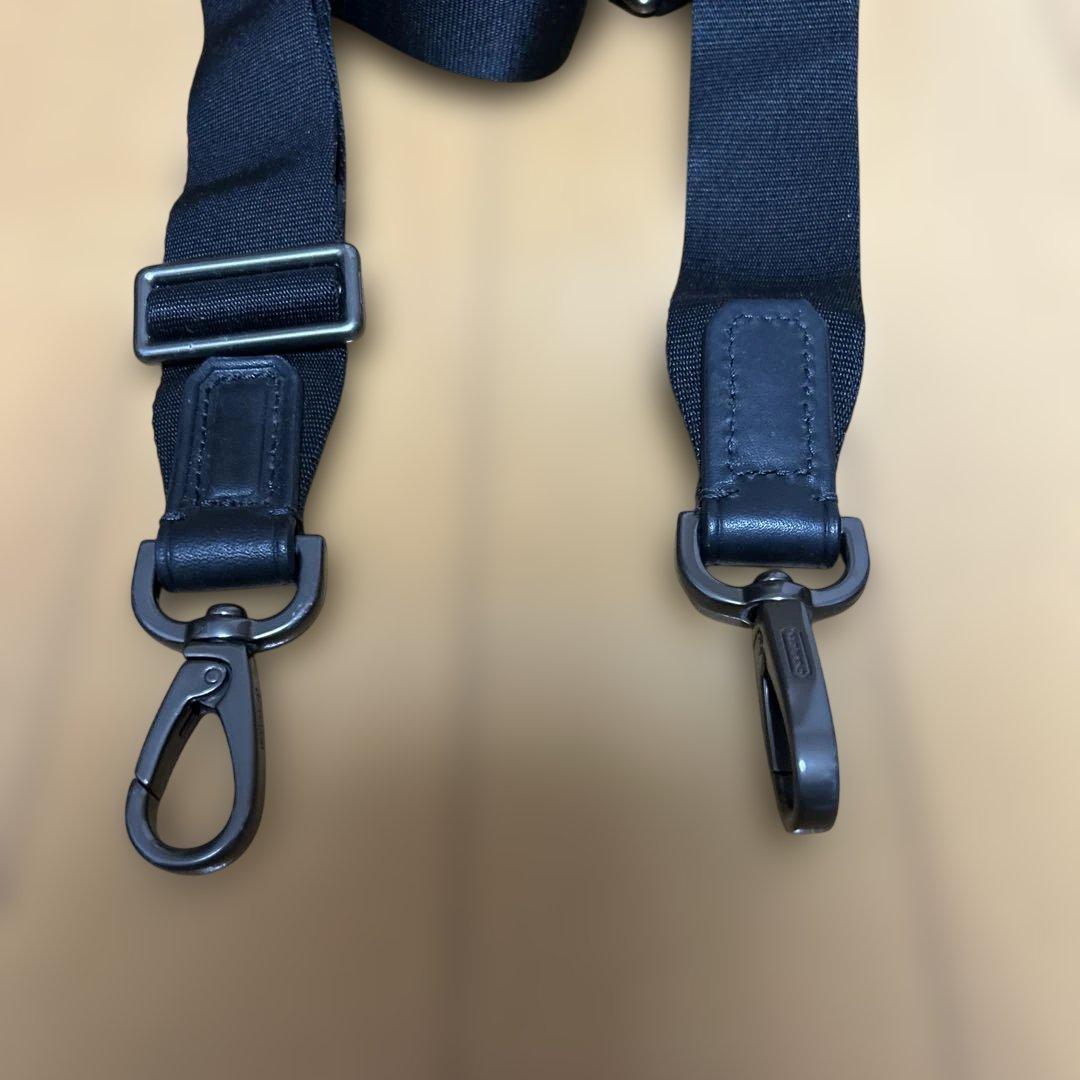 【美品】コーチ　ビジネストートバッグ　黒