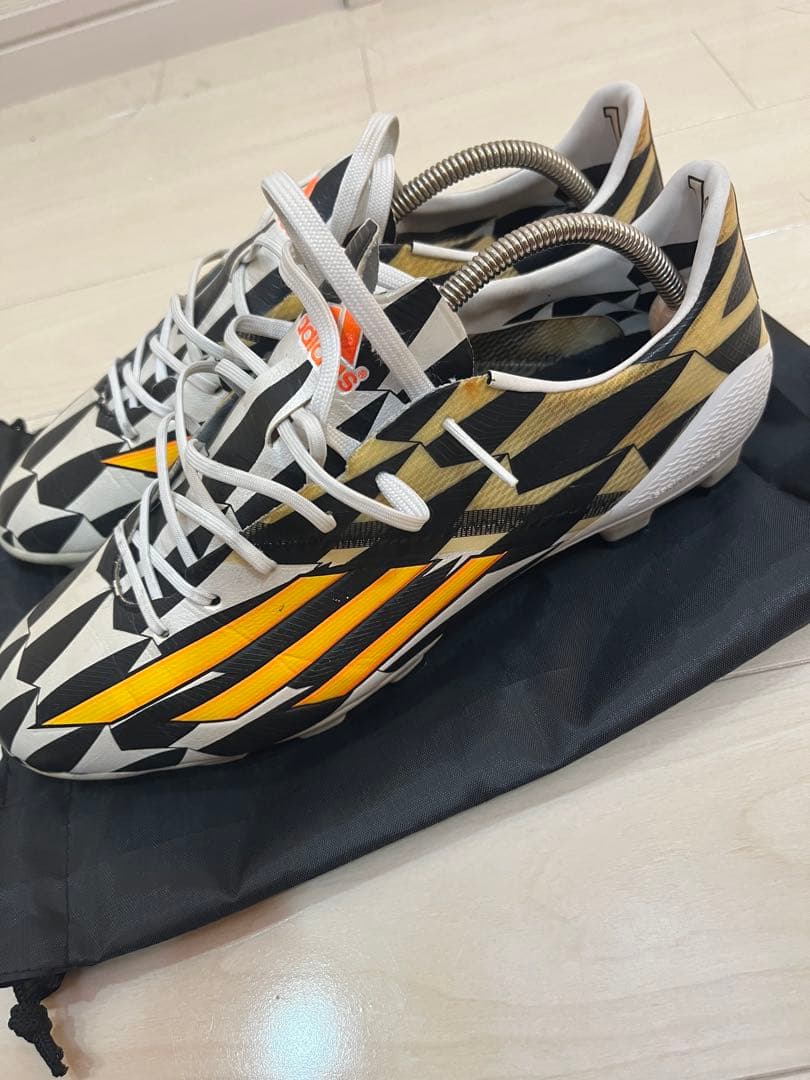 adidas アディゼロF50 希少W杯モデル